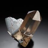 Hematite<br />Cavradi, Curnera Valley, Tujetsch (Tavetsch), Vorderrhein Valley, Grischun (Grisons; Graubünden), Switzerland<br />5.5 x 4.5 x 5 cm / main crystal: 4.8 cm<br /> (Author: MIM Museum)