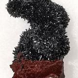 Goethite<br />Taouz, Er Rachidia Province, Drâa-Tafilalet Region, Morocco<br />3,5 cm x 6,5 cm<br /> (Author: Enrique Llorens)