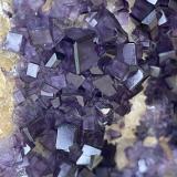 Fluorita<br />Mina La Viesca, zona minera de La Collada, Huergo, Siero, Comarca Oviedo, Principado de Asturias (Asturias), España<br /><br /> (Autor: castrominerals)