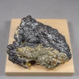 Metastibnita<br />Mina San José, Ciudad de Oruro, Provincia Cercado, Departamento Oruro, Bolivia<br />7,5 x 6,1 x 2,5 cm.<br /> (Autor: J. G. Alcolea)
