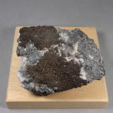 Allargentum y Plata con SaffloritaShaft 371, Schlema-Hartenstein District, Erzgebirgskreis, Saxony/Sachsen, Germany7,2 × 6,4 × 3,6 cm. (Autor: J. G. Alcolea)