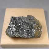 Tetraedrita<br />Mina Neves-Corvo, Santa Bárbara de Padrões, Castro Verde, Distrito Beja , Baixo Alentejo, Alentejo, Portugal<br />6,2 × 4 × 1,8 cm.<br /> (Autor: J. G. Alcolea)