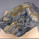 Suredaita y Coiraita<br />Sistema de filones Oploca (Mina Oploca), depósito Pirquitas, Mina Pirquitas, Departamento Rinconada, Provincia Jujuy, Argentina<br />10,8 x 6,2 x 4,8 cm.<br /> (Autor: J. G. Alcolea)