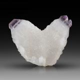 Quartz (variety amethyst)<br />Andilamena, Andilamena District, Toamasina Province (Tamatave), Alaotra-Mangoro Region, Madagascar<br />2 x 6 x 5 cm / main crystal: 5.1 cm<br /> (Author: MIM Museum)
