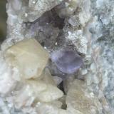 Fluorita y Calcita<br />Cantera Llamas, filón Obdulia, zona Minera Caravia, Las Cabañas, Duyos, Caravia, Comarca Oriente, Principado de Asturias (Asturias), España<br /><br /> (Autor: castrominerals)