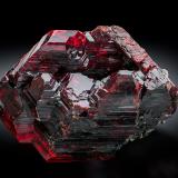 Wurtzite<br />Merelani Hills, Lelatema Mountains, Simanjiro District, Manyara Region, Tanzania<br />7.5 x 4 x 4.5 cm / main crystal: 5.2 cm<br /> (Author: MIM Museum)