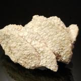 Dolomite ps. after CalciteCantera Elzing, Elzing, Chemnitz, Sajonia/Sachsen, Alemania4.4 x 3.5 x 2.5 cm (Author: Michael Shaw)