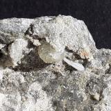 Prehnite, Stilbite<br />Ranalt, Neustift im Stubaital, Stubai Valley, Innsbruck-Land District, North Tyrol, Tyrol/Tirol, Austria<br />FoV 1,4 x 1,0 cm<br /> (Author: Volkmar Stingl)