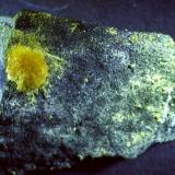 Valentinite<br />Xikuangshan Sb deposit, Lengshuijiang, Loudi Prefecture, Hunan Province, China<br />3 x 2,5 cm<br /> (Author: Volkmar Stingl)