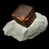Pyrite<br />Le Bès, Anterrieux, Saint-Flour, Cantal, Auvergne-Rhône-Alpes, France<br />130 mm x 80 mm x 60 mm<br /> (Author: Dany Mabillard)