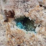 Malachite, DolomiteDistrito minero Ringenwechsel, Troi, Distrito Schwaz, Valle Inn, Tirol Norte, Tirol, AustriaFoV ca. 2,5 x 2 cm (Author: Volkmar Stingl)