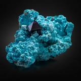 Cuprite on Chrysocolla<br />Mashamba West Mine, Kolwezi District, Lualaba, Katanga Copper Crescent, Katanga (Shaba), Democratic Republic of the Congo (Zaire)<br />7 x 9.5 x 6 cm / main crystal: 2.0 cm.<br /> (Author: MIM Museum)