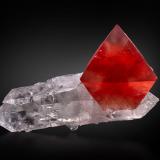 Fluorite on Quartz<br />Planggenstock, Uri, Switzerland<br />21 x 13 x 9 cm / main crystal: 10.8 cm.<br /> (Author: MIM Museum)