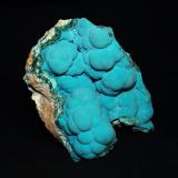 Chrysocolla<br />L'Etoile du Congo Mine (Star of the Congo Mine), Lubumbashi (Elizabethville), Katanga Copper Crescent, Haut-Katanga (Shaba), Democratic Republic of the Congo (Zaire)<br />10 x 8.5 x 6 cm''s<br /> (Author: Joseph DOliveira)