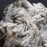 Tremolite<br />Weisswasser Quarry, Jennwand Mountain, Laas, Val Venosta (Vinschgau), Autonomous Province South Tyrol, Trentino-Alto Adige (Trentino-Südtirol), Italy<br />10 x 6,5 cm<br /> (Author: Volkmar Stingl)