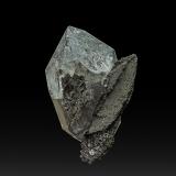 Quartz, Pyrite<br />Benchmark Quarry, St. Johnsville, Montgomery County, New York, USA<br />4.8 x 4.2 cm<br /> (Author: am mizunaka)