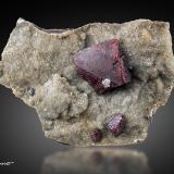 CinabrioAlmaden Mine, Almadén, Comarca Valle de Alcudia, Ciudad Real, Castilla-La Mancha, Spain6cm x 4cm x 2,5cm (Autor: Pere Alonso)
