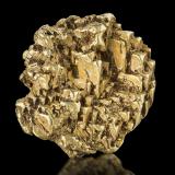 Gold<br />Andreye-Yulyevsky Mine, Plastovsky District, Chelyabinsk Oblast, Ural Federal District, Russia<br />5.5 x 5 x 2 cm / main crystal: 1.6 cm<br /> (Author: MIM Museum)