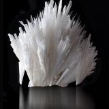 Escolecita<br />Cantera Gunjale, Distrito de Ahmadnagar, Maharashtra, India<br />8cm x 8cm x 4,5cm<br /> (Autor: Pere Alonso)