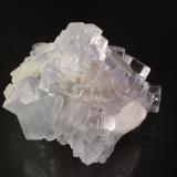 FluoriteMina Emilio, filón Obdulia, zona minera Caravia, La Rubiera, Loroñe, Colunga, Comarca de la Sidra, Principado de Asturias (Asturias), España9.0 x 7.0 x 6.0 cm (Author: Michael Shaw)