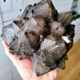 QuartzProspecciones de Cuarzo en Usingen, Usingen, Hochtaunuskreis, Darmstadt, Hesse/Hessen, Alemania18 x 16 cm (Author: Tobi)