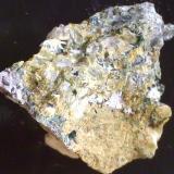 RhodesiteStradner Kogel, Wilhelmsdorf, Gleichenberger, Bad Gleichenberg, Südoststeiermark, Estiria/Steiermark, Austria1,7 x 1,3 cm (Author: Volkmar Stingl)