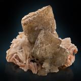 Cerussite on Baryte<br />Mibladen (Mibladen mining district), Midelt, Midelt Province, Drâa-Tafilalet Region, Morocco<br />10 x 8.5 x 7 cm / main crystal: 4.9 cm<br /> (Author: MIM Museum)