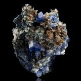 Carletonite with Quartz and Siderite<br />Poudrette Quarry, Mont Saint-Hilaire, La Vallée-du-Richelieu RCM, Montérégie, Québec, Canada<br />4 x 2.5 x 5.5 cm / main crystal: 1.3 cm<br /> (Author: MIM Museum)