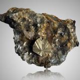 Cubanite with Calcite<br />Henderson No. 2 Mine, Chibougamau, Nord-du-Québec, Québec, Canada<br />11 x 8.5 x 3.5 cm / main crystal: 2.6 cm<br /> (Author: MIM Museum)
