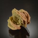 Barite<br />Sand pit, Rockenberg, Wetteraukreis, Darmstadt, Hesse/Hessen, Germany<br />3.3 x 3.0 x 3.2 cm<br /> (Author: Michael Shaw)