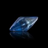 Corundum (variety sapphire)<br />Ratnapura, Ratnapura District, Sabaragamuwa Province, Sri Lanka<br />2.5 x 1 x 1 cm<br /> (Author: MIM Museum)