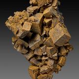 Pirita pseudomorfizada por limonita<br />Yacimiento de piritas, Llanos de Arenalejos, Carratraca, Comarca Valle del Guadalhorce, Málaga, Andalucía, España<br />7,5cm x 5cm x 3cm<br /> (Autor: Pere Alonso)