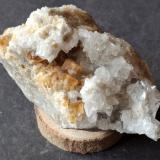 Fluorite, Calcite<br />Orismühle Quarry, Seltisberg, Liestal District, Basel-Landschaft, Switzerland<br />7,5 x 4 cm<br /> (Author: Volkmar Stingl)