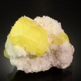 SulfurAgrigento (Girgenti) Province, Sicily, Italy4.2 x 3.5 x 3.0 cm (Author: Michael Shaw)