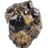 Almandine-Spessartine Series<br />Ialamitana pegmatites, Manandona Valley, Sahatany Valley (Mt. Ibity), Antsirabe II District, Vakinankaratra Region, Madagascar<br />Specimen size 16 x 12 cm, largest crystal 6 cm<br /> (Author: Tobi)