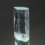 Beryl (variety aquamarine)<br />Mount Antero, Chaffee County, Colorado, USA<br />2.3 x 1.0 cm<br /> (Author: Michael Shaw)