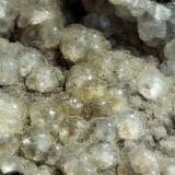 Stilbite-(Ca) (variety puflerite)<br />Forra di Bulla, Ortisei (St Ulrich), Siusi Alp (Seis Alp, Seiser Alm), Gardena Valley (Gröden Valley), Bolzano Province, Trentino-Alto Adige (Trentino-Südtirol), Italy<br />5,5 x 5 cm<br /> (Author: Volkmar Stingl)
