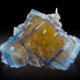 Fluorite<br />Minerva I Mine, Bethel level, Ozark-Mahoning group, Cave-in-Rock Sub-District, Hardin County, Illinois, USA<br />6 x 6 x 8 cm / main crystal: 5.2 cm.<br /> (Author: MIM Museum)
