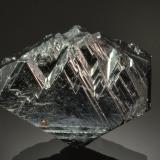 HematiteIsla Hormuz, Provincia Hormozgan, Irán4.0 x 3.0 x 2.2 cm (Author: Michael Shaw)