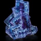 Fluorite, Baryte<br />Minerva I Mine, Rosiclare formation, Ozark-Mahoning group, Cave-in-Rock Sub-District, Hardin County, Illinois, USA<br />9 x 7.5 x 6.5 cm / main crystal: 3.7 cm<br /> (Author: MIM Museum)