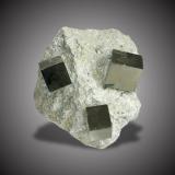 Pirita<br />Mina Ampliación a Victoria, Sierra de Alcarama, Navajún, Comarca Cervera, La Rioja, España<br />7,5x7,5cm.<br /> (Autor: castrominerals)
