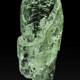 Beryl<br />Ponto do Marambaia, Caraí, Vale do Jequitinhonha, Minas Gerais, Brazil<br />15.8 x 6.0 cm<br /> (Author: am mizunaka)