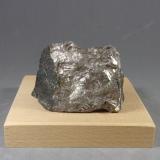 Linneita<br />Minas Gladhammar, Västervik, Kalmar, Småland, Suecia<br />5,9 x 3,9 x 2,8 cm. 116,7 g.<br /> (Autor: J. G. Alcolea)