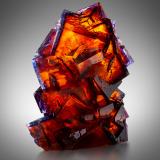 Fluorite<br />Bethel Level, Ozark-Mahoning group, Cave-in-Rock Sub-District, Hardin County, Illinois, USA<br />16 x 15 x 22 cm / main crystal: 10 cm.<br /> (Author: MIM Museum)