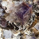 Fluorite<br />Allenheads Mine (Beaumont Mine), Allendale, Northumberland, England / United Kingdom<br />5cm<br /> (Author: Forrestblyth)