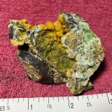Mimetite and others<br /><br />front of specimen<br /> (Author: bob kerr)