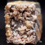 Dolomita<br />Rambla del Rollet, El Alabastre, La Cañada del Fenollar, Comarca Campo de Alicante, Alicante / Alacant, Comunidad Valenciana / Comunitat Valenciana, España<br />3.5 x 4 cm<br /> (Autor: Pedro Antonio)