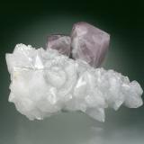 Fluorite on Quartz<br />Weardale, North Pennines Orefield, County Durham, England / United Kingdom<br />12x6x4 cm<br /> (Author: Jesse Fisher)
