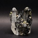 Quartz Chalcopyrite Sphalerite<br />Borieva Mine, Madan mining area, Rhodope Mountains, Smolyan Oblast, Bulgaria<br />4,5x3,5x5 cm<br /> (Author: DanovskiM)