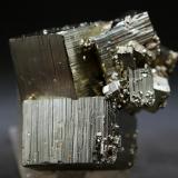 Pirita<br />Mina Huanzala, Distrito Huallanca, Provincia Dos de Mayo, Departamento Huánuco, Perú<br />8 x 5 cm<br /> (Autor: Pedro Antonio)